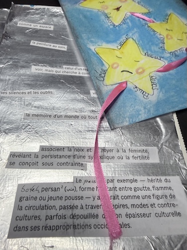 Création réalisée lors d'une séance du programme Le Fil Rose